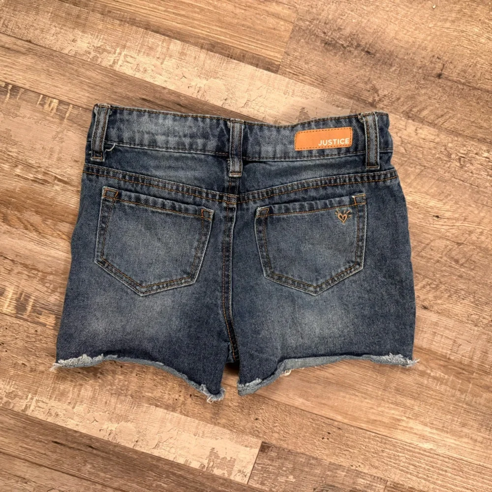 Justice Girls Size 7 Studded Denim Shorts Frayed Hem